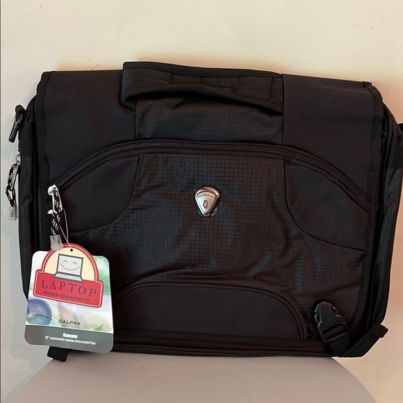 NWT Calpak Ransom 18” Expandable Laptop Messenger Bag - Picture 3 of 5